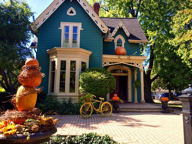 The Paper Merchant - @jacquiii_97